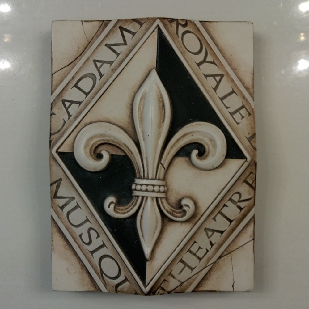 Sid Dickens T-84 "Theater Fleur-De-Lis" Memory Block wall tile *Rare & Retired*